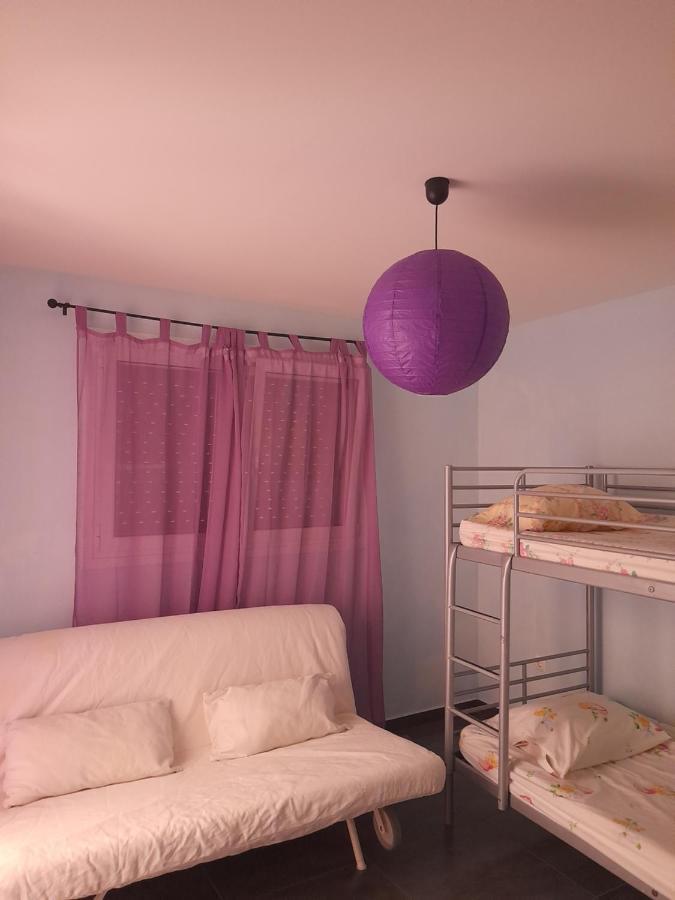 Bright Top Floor Apartment! 扎金索斯镇 外观 照片